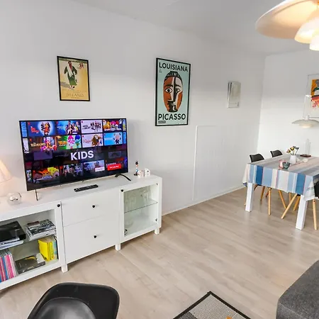 Paen Og Hyggelig Indrettet Sj3227