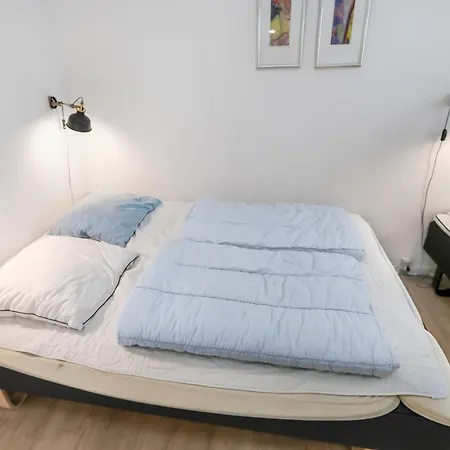 Paen Og Hyggelig Indrettet Sj3227 * 헨느스트랜드