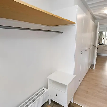 아파트 Paen Og Hyggelig Indrettet Sj3227 헨느스트랜드